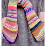 Warm Hugs Arm Warmers Knitting Pattern