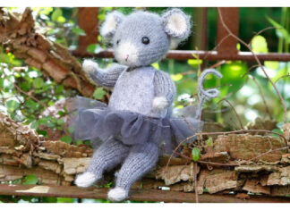 Little Mouse Emma Free Knitting Pattern